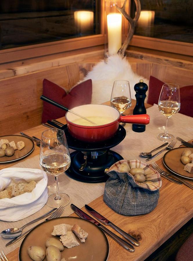 Hotel Alpenland Gstaad Kültér fotó
