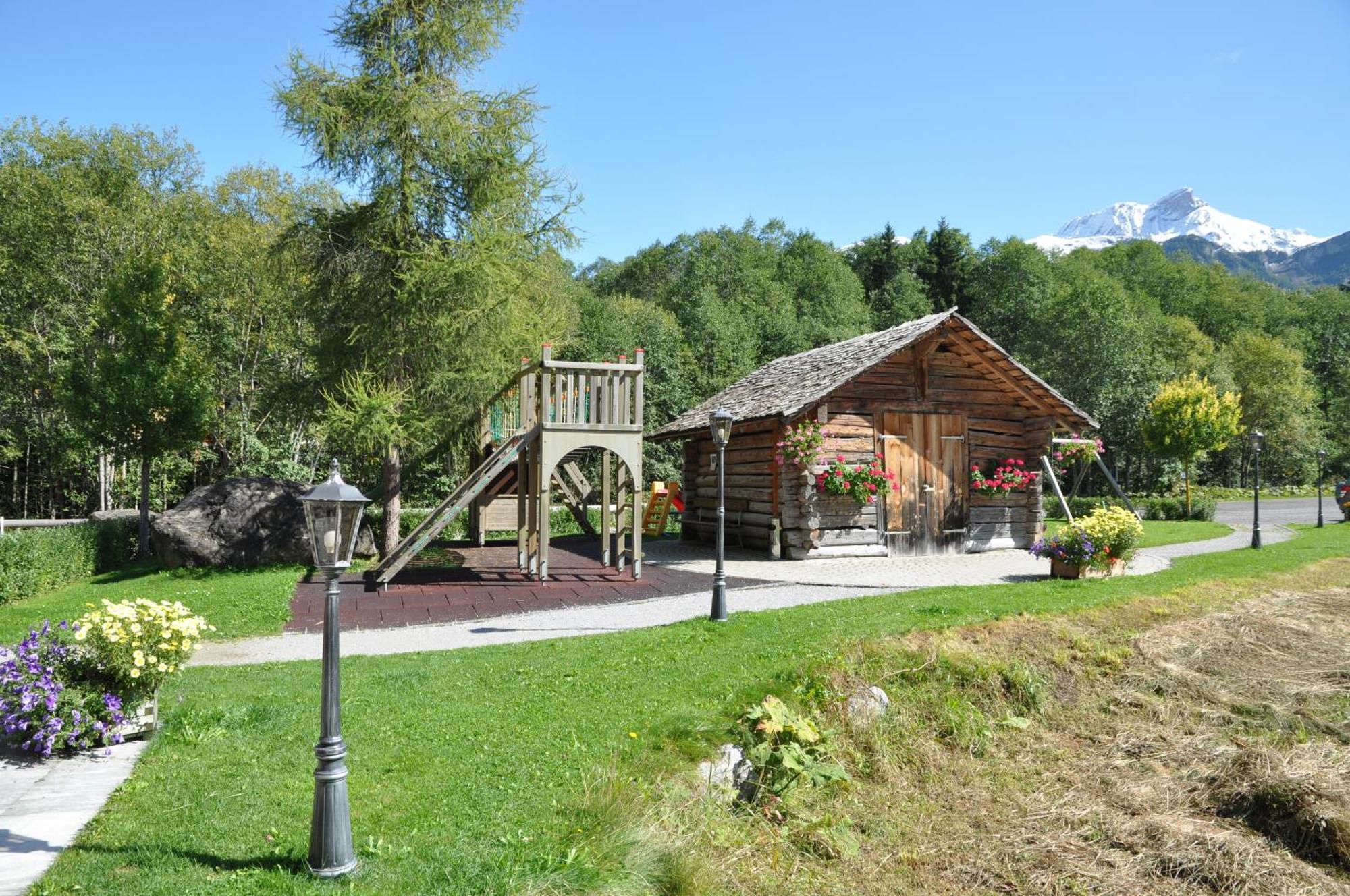 Hotel Alpenland Gstaad Kültér fotó