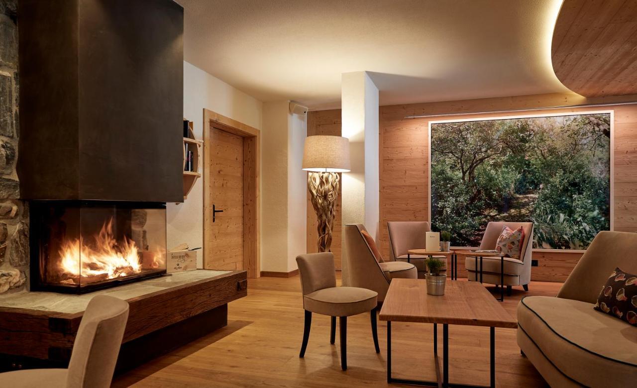 Hotel Alpenland Gstaad Kültér fotó